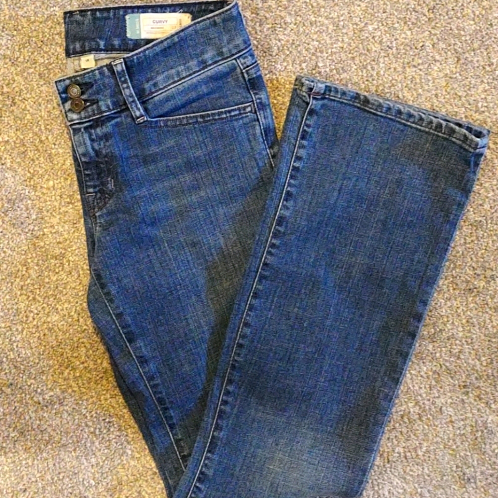 ‼️4/$20.‼️Gap slightly curvy stretch bootcut 1r